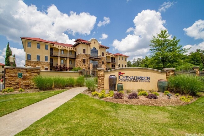 Foto del edificio - 4 Chenal Woods Dr