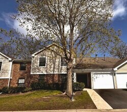 Building Photo - 300 Pembridge Ln