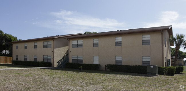 Building Photo - Casa Del Mar