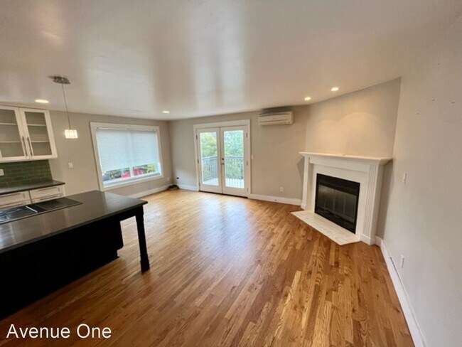 Foto del edificio - 3 br, 2.5 bath House - 2904 4th Ave W