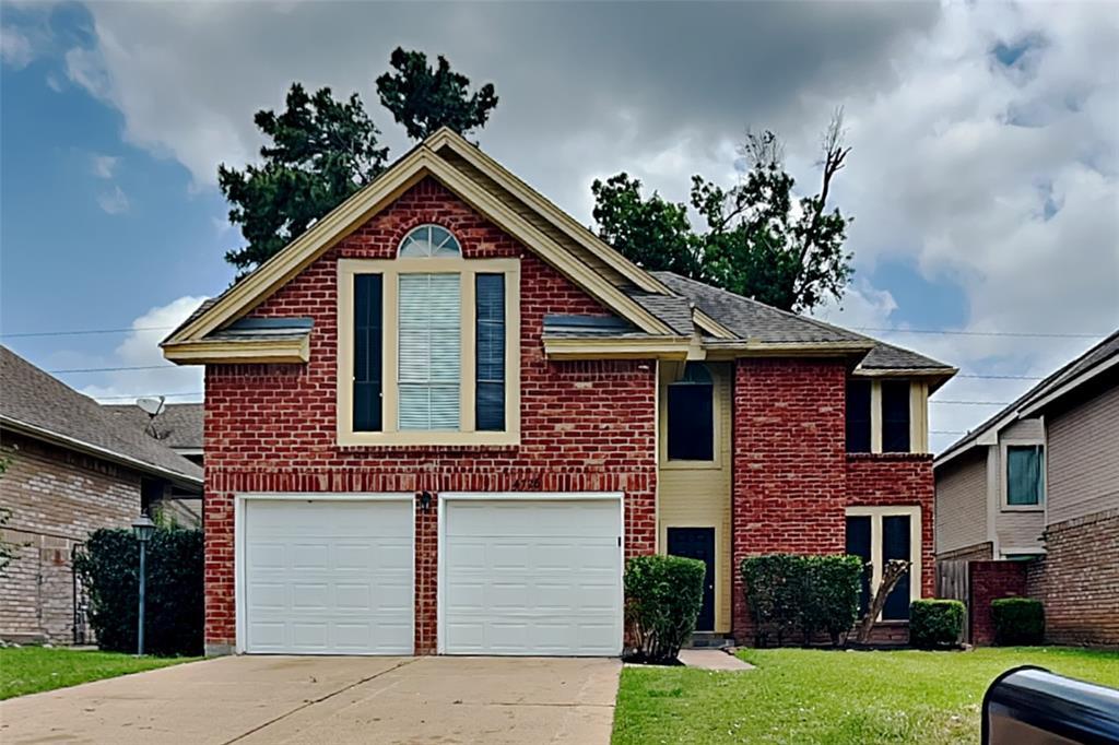 Foto principal - 4726 Green Trail Dr