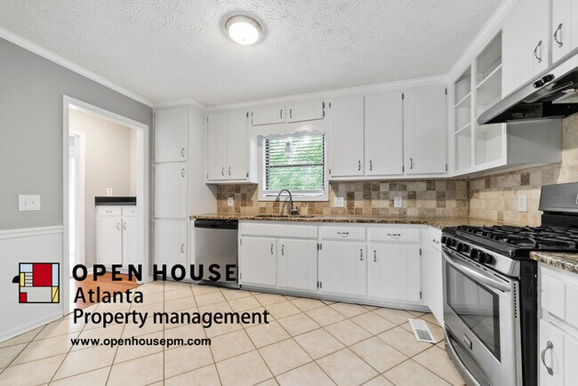 Building Photo - 2285 Piedmont Ridge Ct Marietta