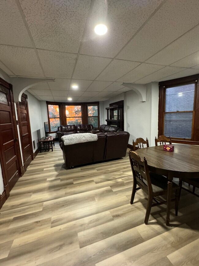 Foto del edificio - 238 11th St