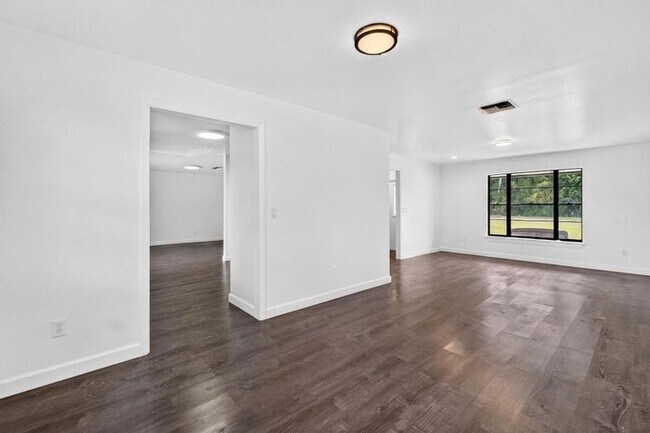 Photo - 5989 Coconut Blvd (West Palm Beach, FL) House