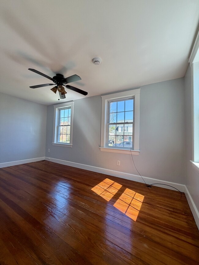 Building Photo - 97 Porpoise Way