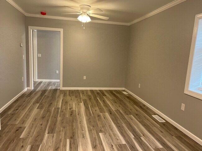 Foto del edificio - 324 Front St