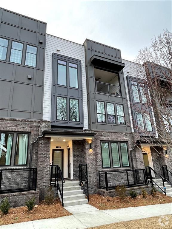 Sweet Auburn Pet Friendly Townhouses for Rent Atlanta, GA 1