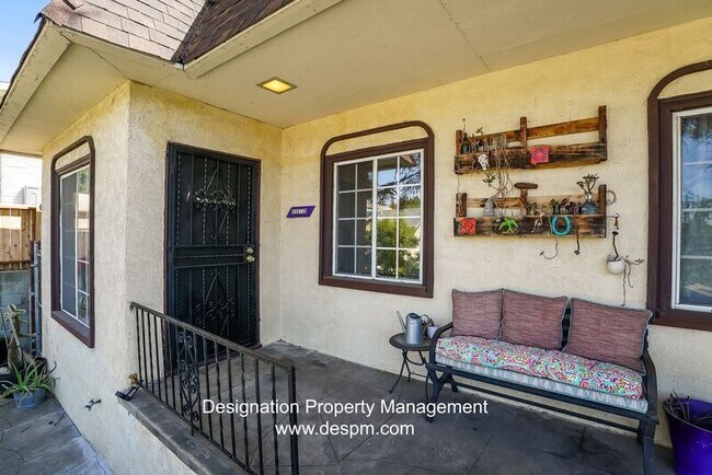 Foto del edificio - 6208-6212 Roy St