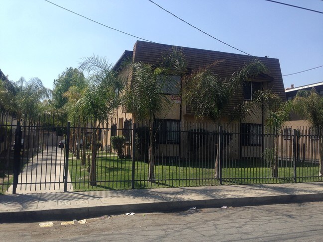 Foto del edificio - 1406 Sepulveda Ave