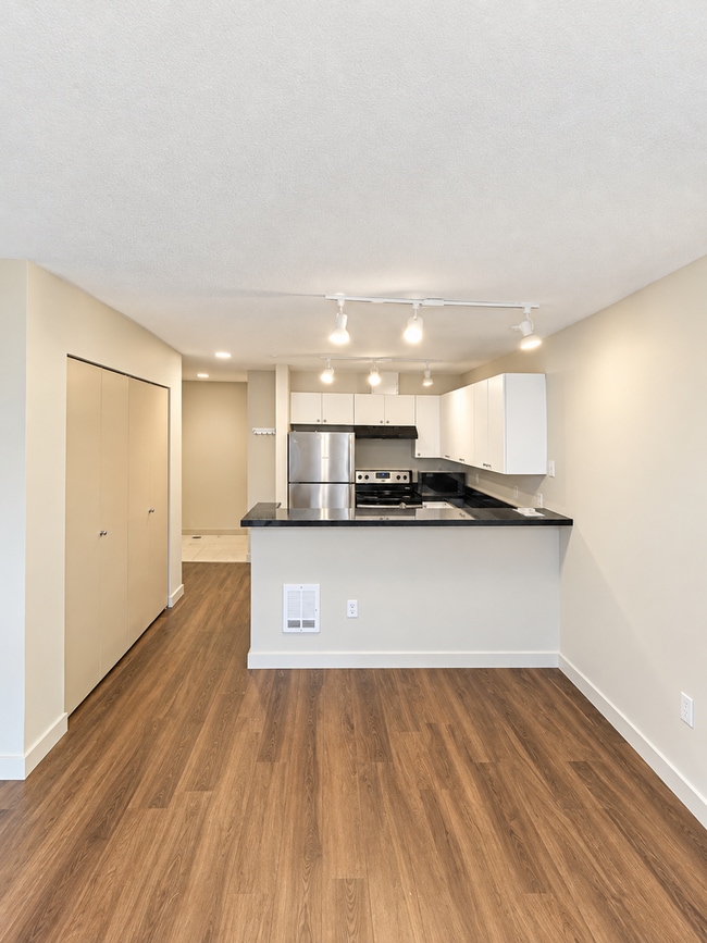 Photo - 1323 Boren Ave #312 Apartment