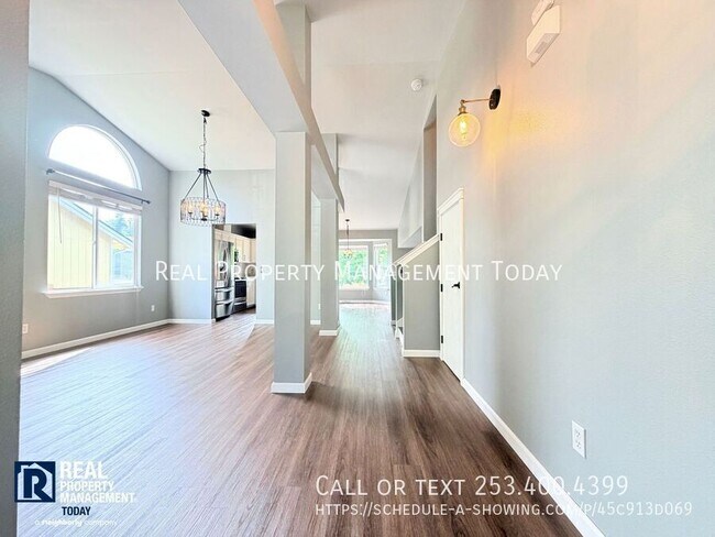 Foto del edificio - 16914 120th Ave E