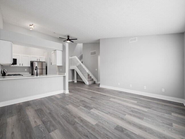 Foto del edificio - Elmwood Villas Apartments