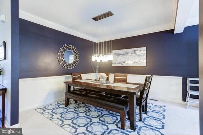 Foto del edificio - 43164 Baltusrol Terrace