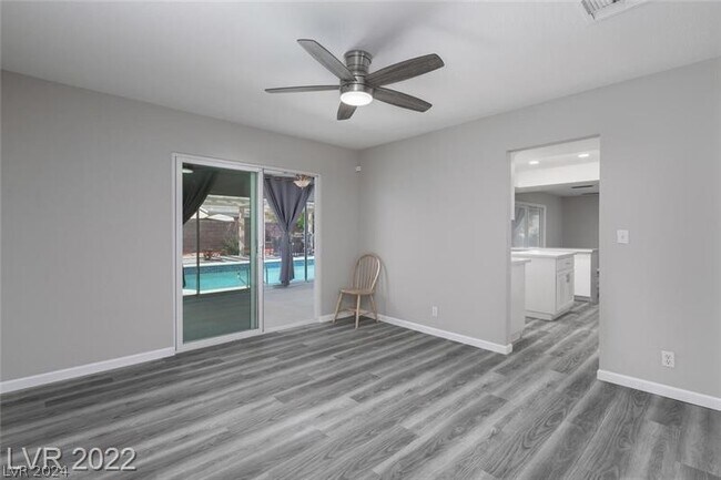 Building Photo - 6613 Celeste Ave