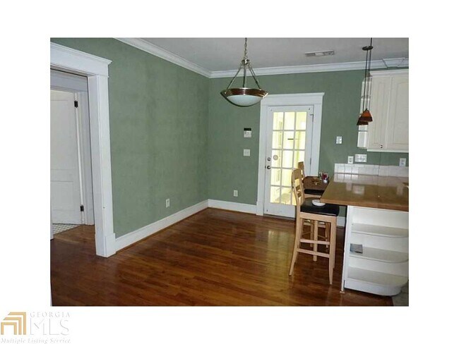 Building Photo - 2320 Hosea L Williams Dr NE