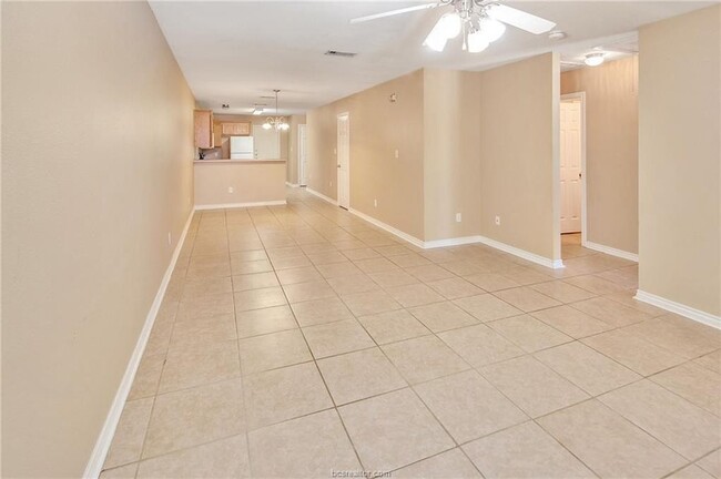 Building Photo - 3764 Oldenburg Ln