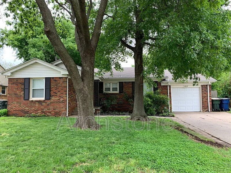 Foto principal - 1602 Sheffield Rd
