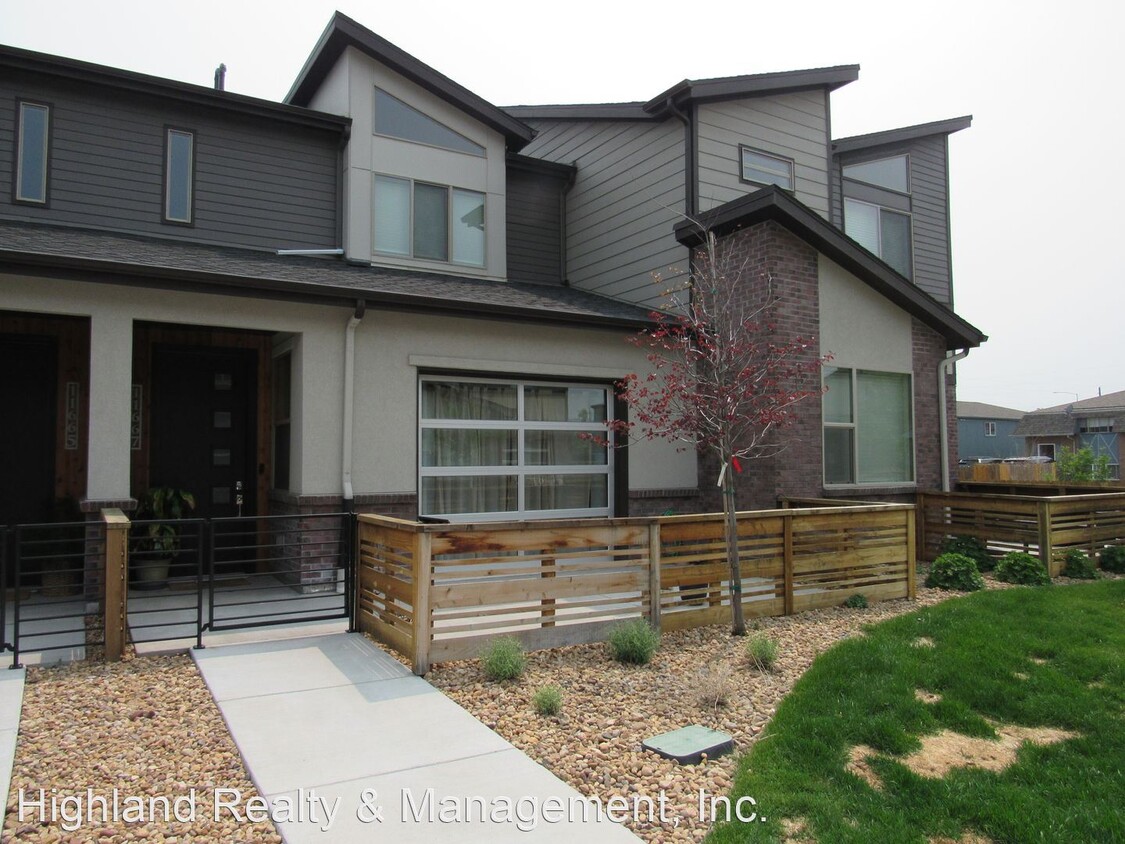 Primary Photo - 3 br, 2.5 bath House - 11667 W 44th Ave