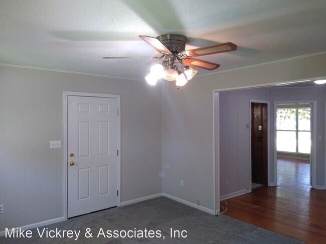Building Photo - 3 br, 2 bath House - 2012 Shark Drive