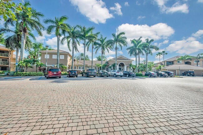 Foto del edificio - 3738 NW Mediterranean Ln