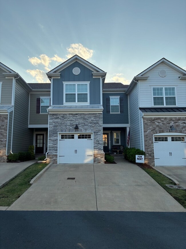 Building Photo - 113 Bergen Dr