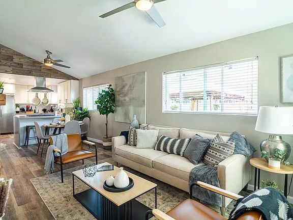 Foto del edificio - "Charming 2-Bedroom San Diego Retreat with...
