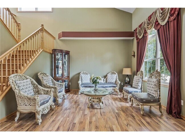 Foto del edificio - Gorgeous 2-story home on a cul-de-sac in P...