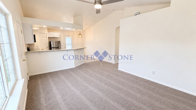 Foto del edificio - 807 E Cottage Ave