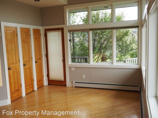 Foto del edificio - 3 br, 2.5 bath House - 5052 N. Foothills Hwy