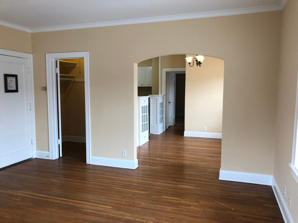 Foto del edificio - 4233 Nicollet Ave S