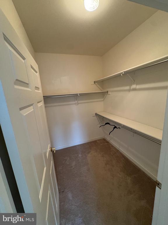 Foto del edificio - 228 W Ridge Ct