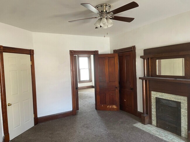 Foto del edificio - 127 Ludlow St