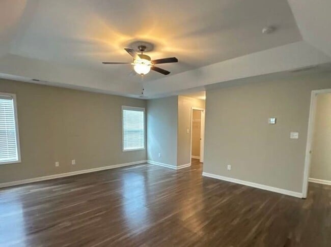 Building Photo - 257 Cliffhaven Cir