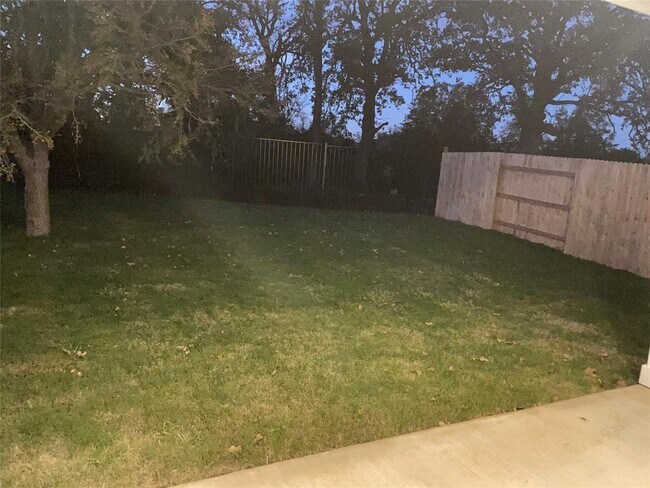 Foto del edificio - 66 Bent Trl Ln