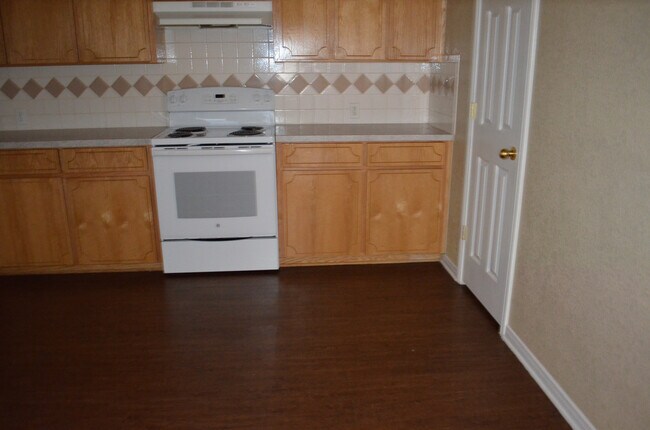 Building Photo - 1534 Shoshoni Trail