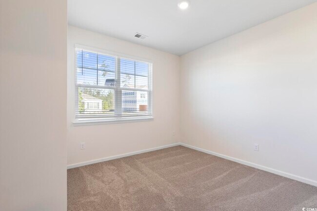 Foto del edificio - 1833 Castlebay Dr