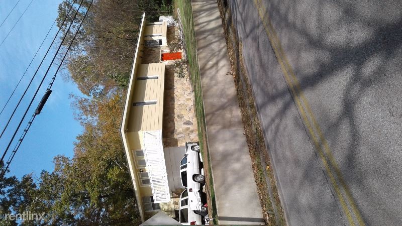 Foto principal - 6265 Fairview Rd
