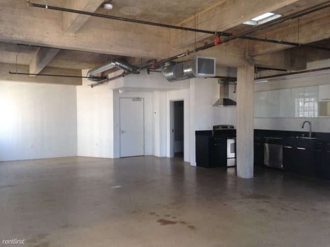 Building Photo - 1756 Kettner Blvd