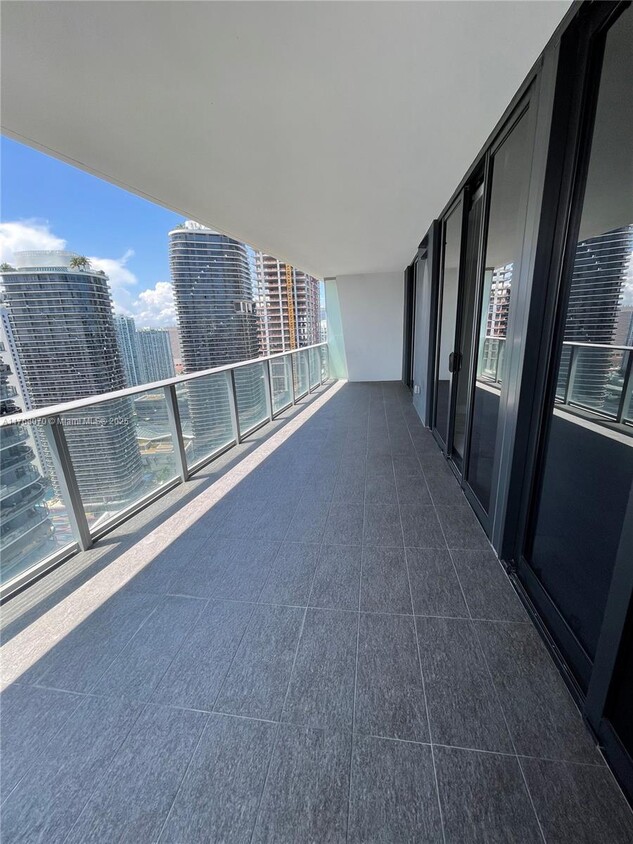 Foto principal - 1010 Brickell Ave