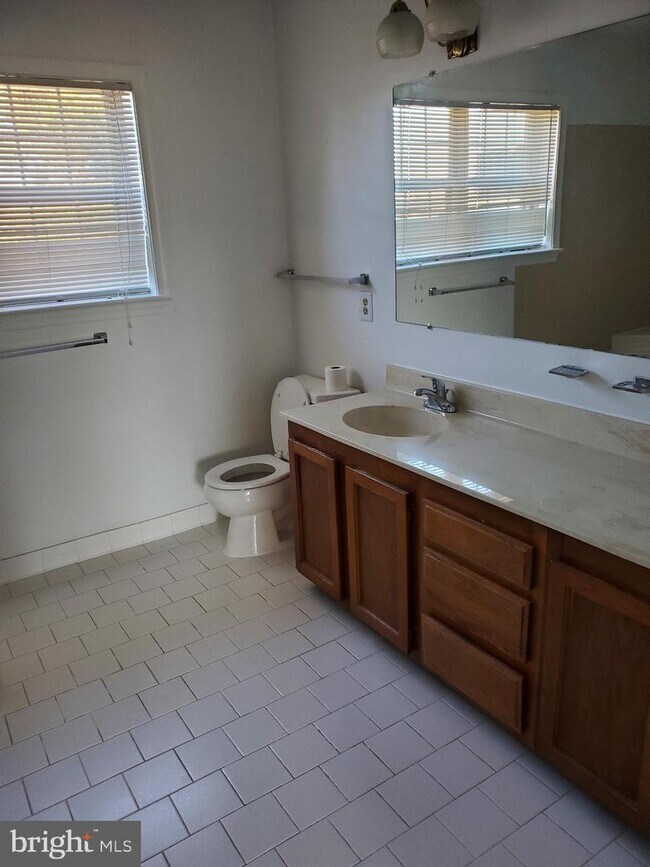 Foto del edificio - 1234 N Vernon St