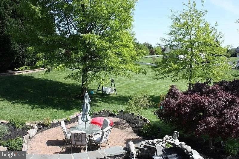 Primary Photo - 210 Locust Hill Dr