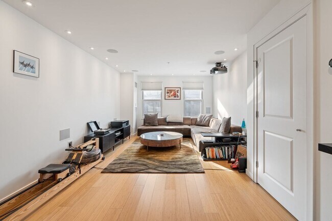 Foto del edificio - 7 Miner St