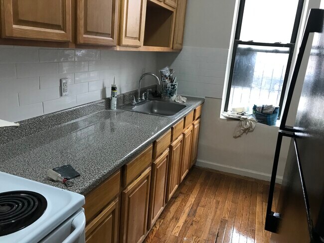 Foto del edificio - 349 New Lots Ave