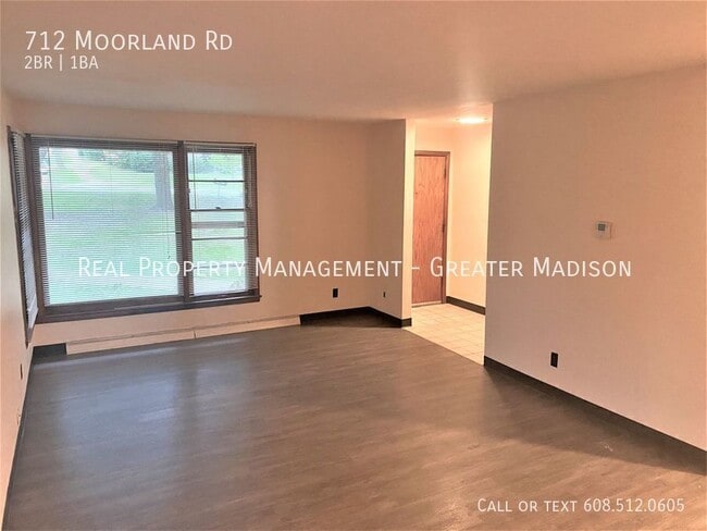 Building Photo - 712 Moorland Rd