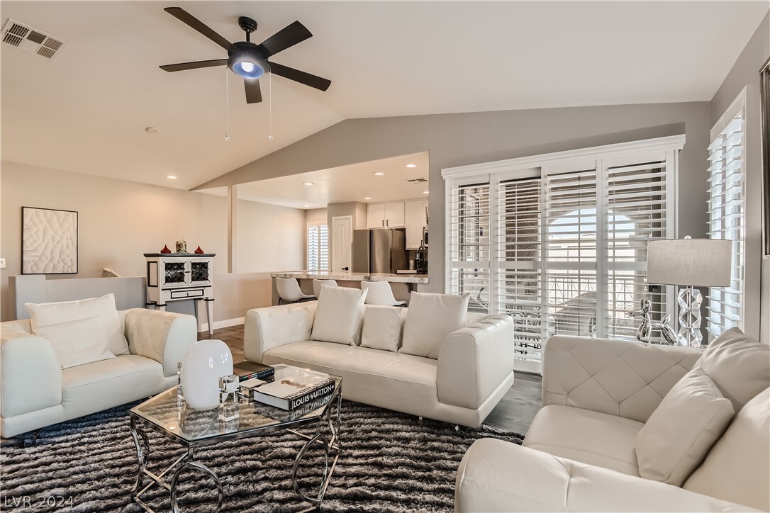 Foto principal - 7250 Diamond Canyon Ln