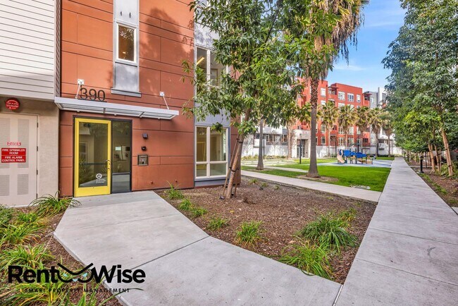 Foto del edificio - 390 Riesling Ave