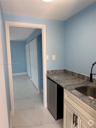 Building Photo - 530 NW 116th Terrace