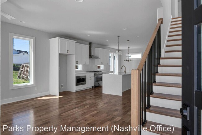 Building Photo - 4 br, 3.5 bath House - 1936 Britt Place