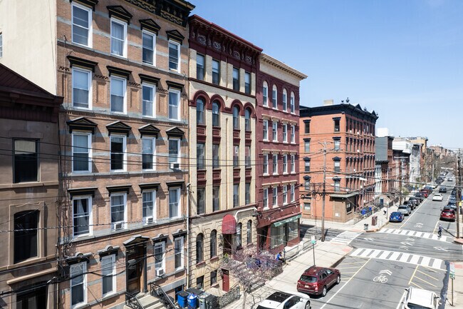 Building Photo - 744 Park