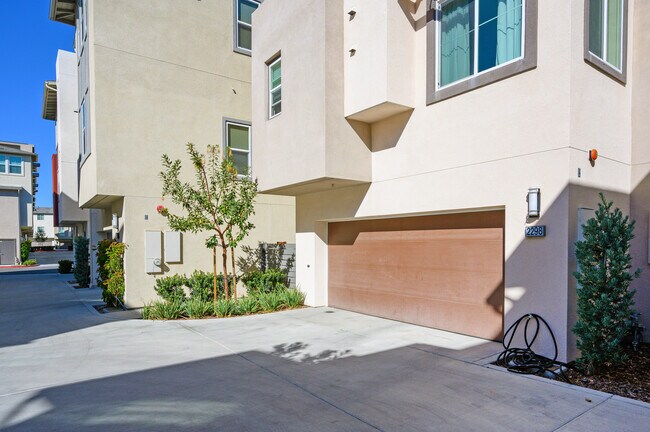 Building Photo - 2298 Element Way
